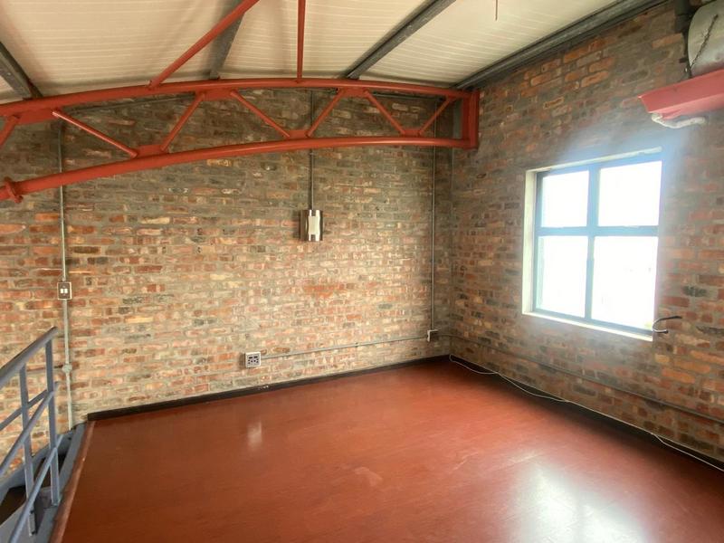 To Let 1 Bedroom Property for Rent in Sea Point Western Cape